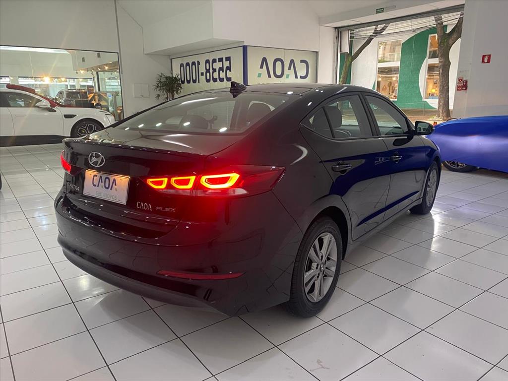 Hyundai-ELANTRA-2.0 16V FLEX 4P AUTOMÁTICO