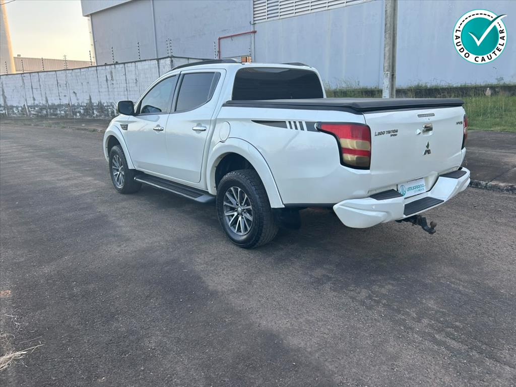 L200 TRITON 2.4 16V TURBO DIESEL SPORT HPE-S CD 4P 4X4 AUTOMÁTICO5