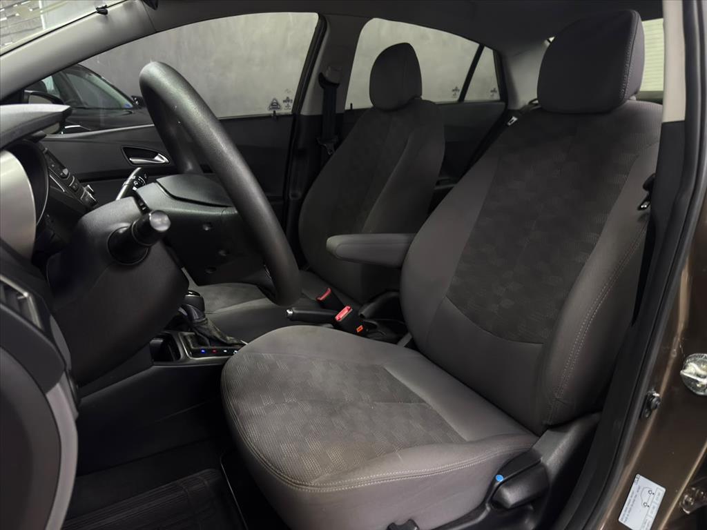 HB20S 1.0 COMFORT PLUS 12V FLEX 4P MANUAL5