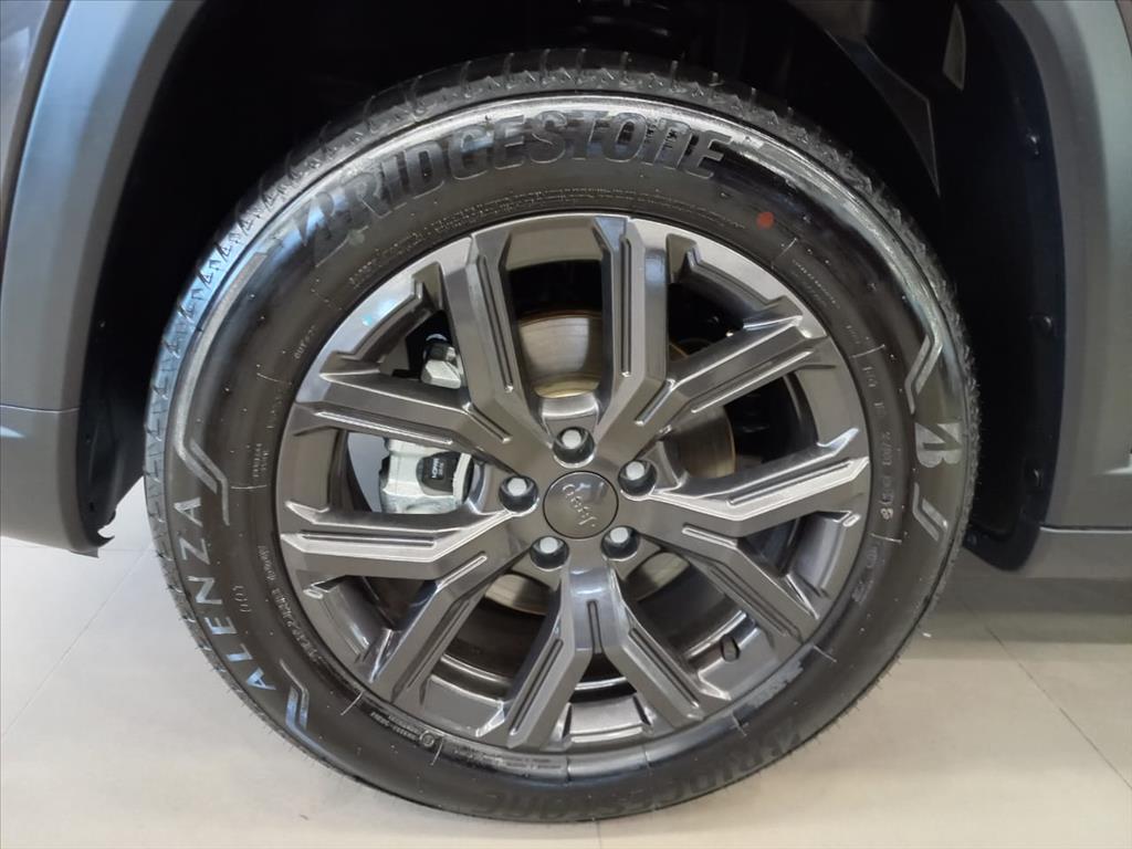 COMMANDER 1.3 T270 TURBO FLEX LONGITUDE AT613