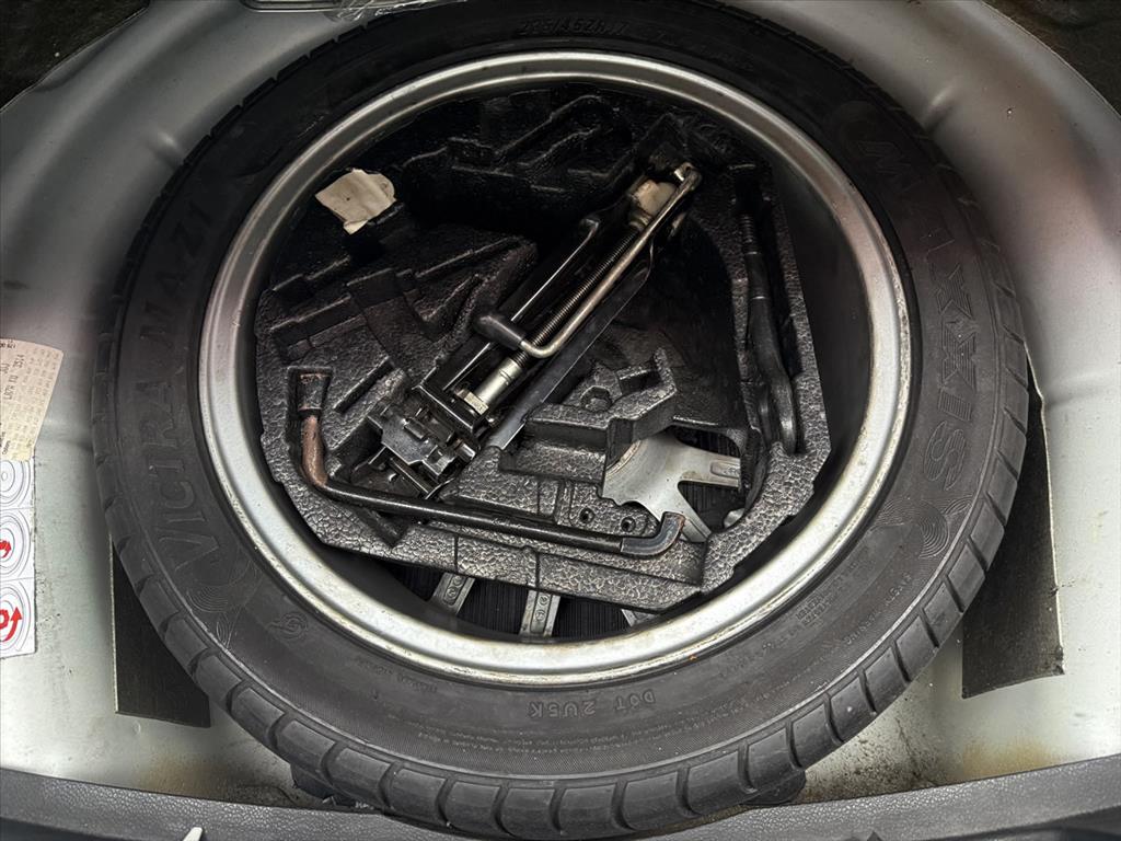 Volkswagen Jetta - 2.5 I 20V 150CV GASOLINA 4P TIPTRONIC