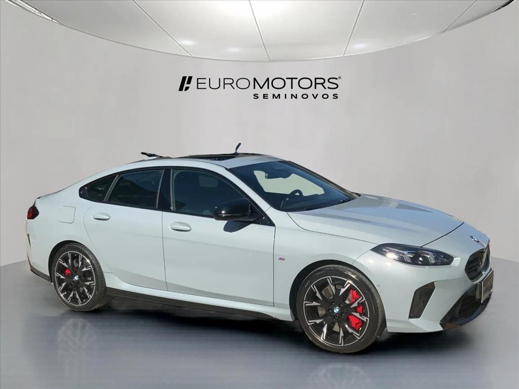 BMW-M235i-2.0 16V TURBO GASOLINA XDRIVE GRAN COUPÉ STEPTRONIC