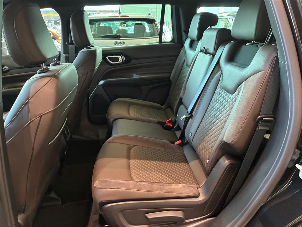 COMMANDER 2.2 TURBO DIESEL OVERLAND AT96