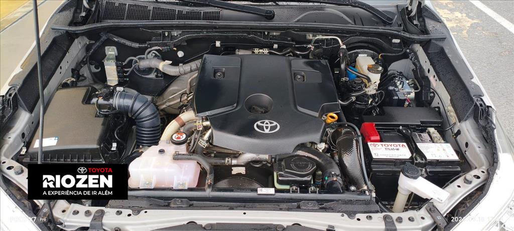 HILUX 2.8 D-4D TURBO DIESEL CS 4X4 AUTOMÁTICO9