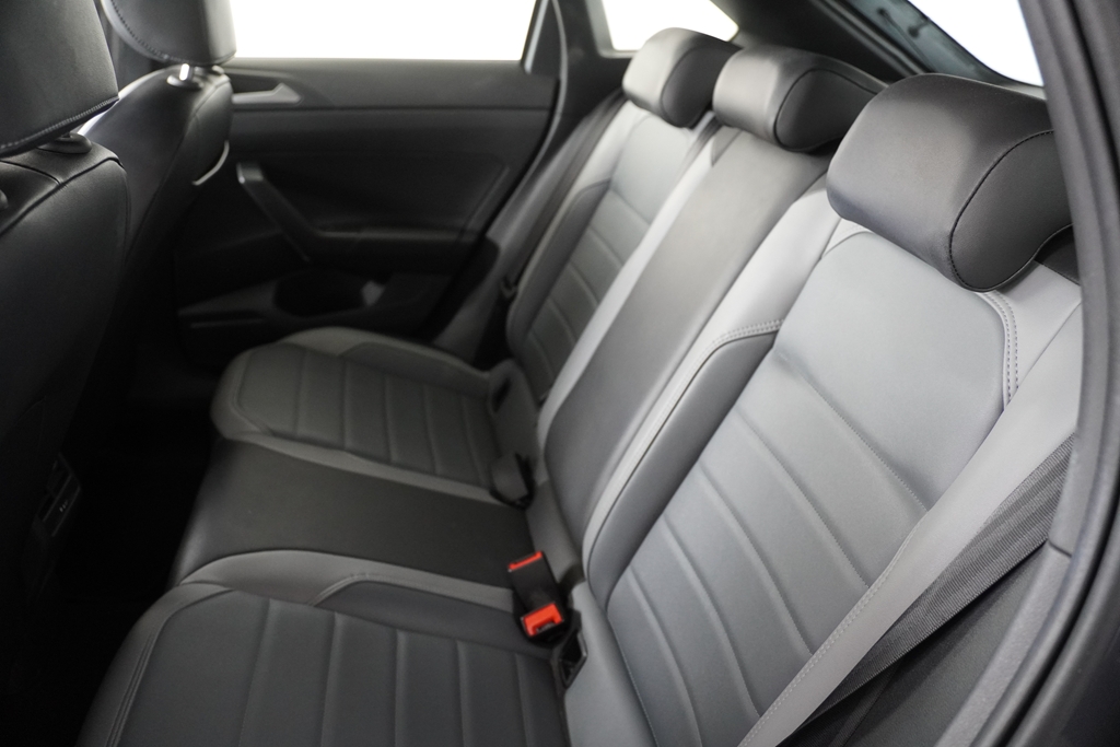 NIVUS 1.0 200 TSI TOTAL FLEX HIGHLINE AUTOMÁTICO9