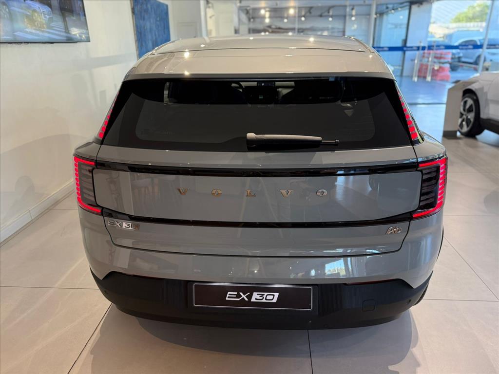 EX30 51 KW ELÉTRICO CORE5