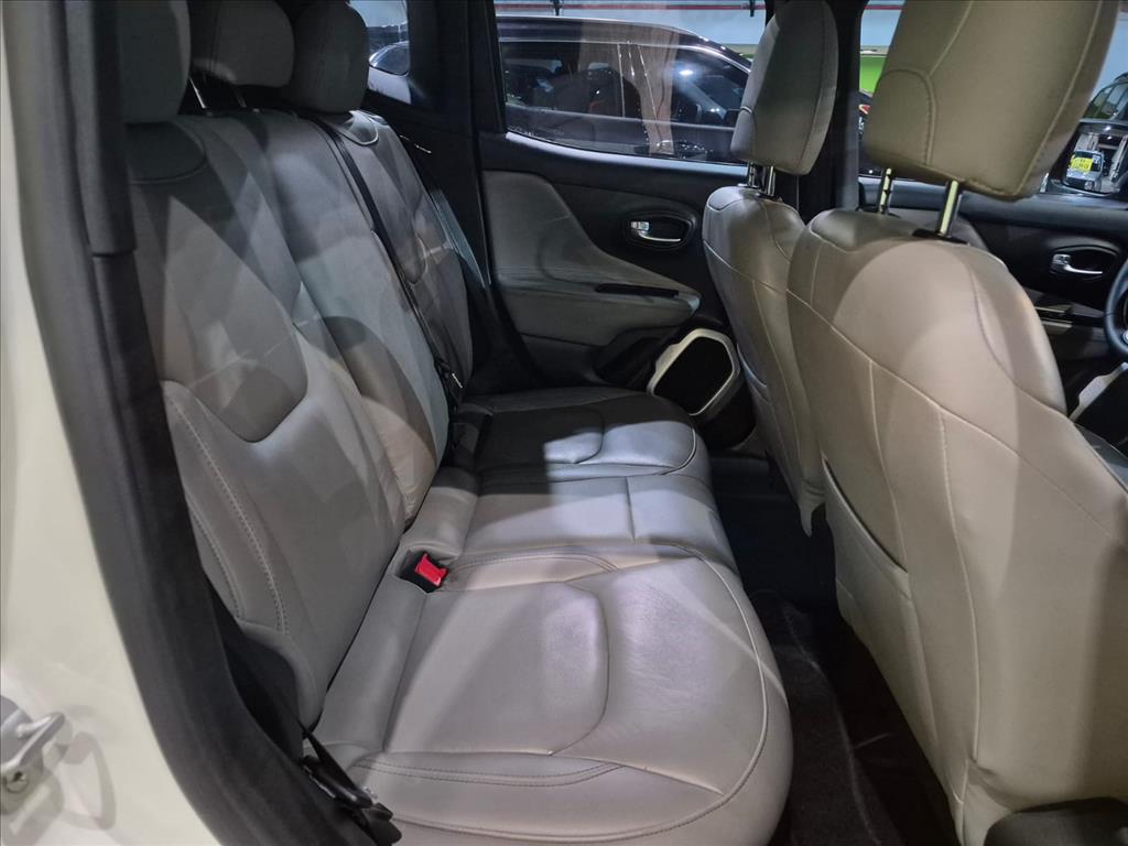 RENEGADE 1.8 16V FLEX 4P AUTOMÁTICO11