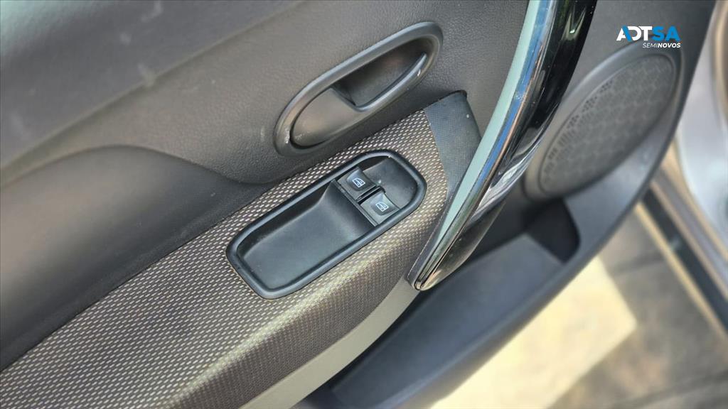 RENAULT SANDERO 1.0 12V SCE FLEX S EDITION MANUAL