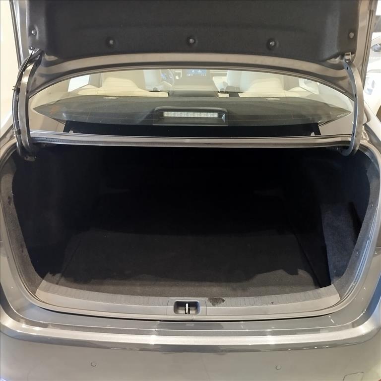 COROLLA 1.8 VVT-I HYBRID FLEX ALTIS PREMIUM CVT
