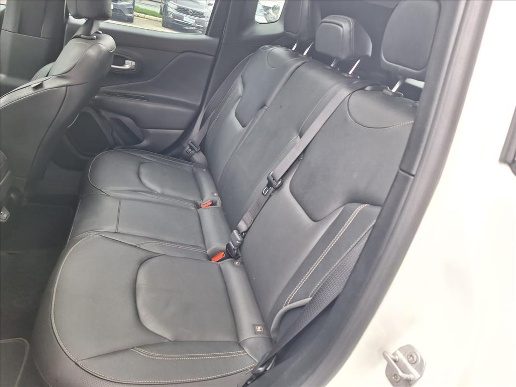 RENEGADE 1.3 T270 TURBO FLEX SAHARA AT611