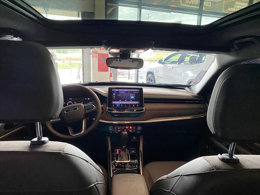 COMMANDER 1.3 T270 TURBO FLEX OVERLAND AT614