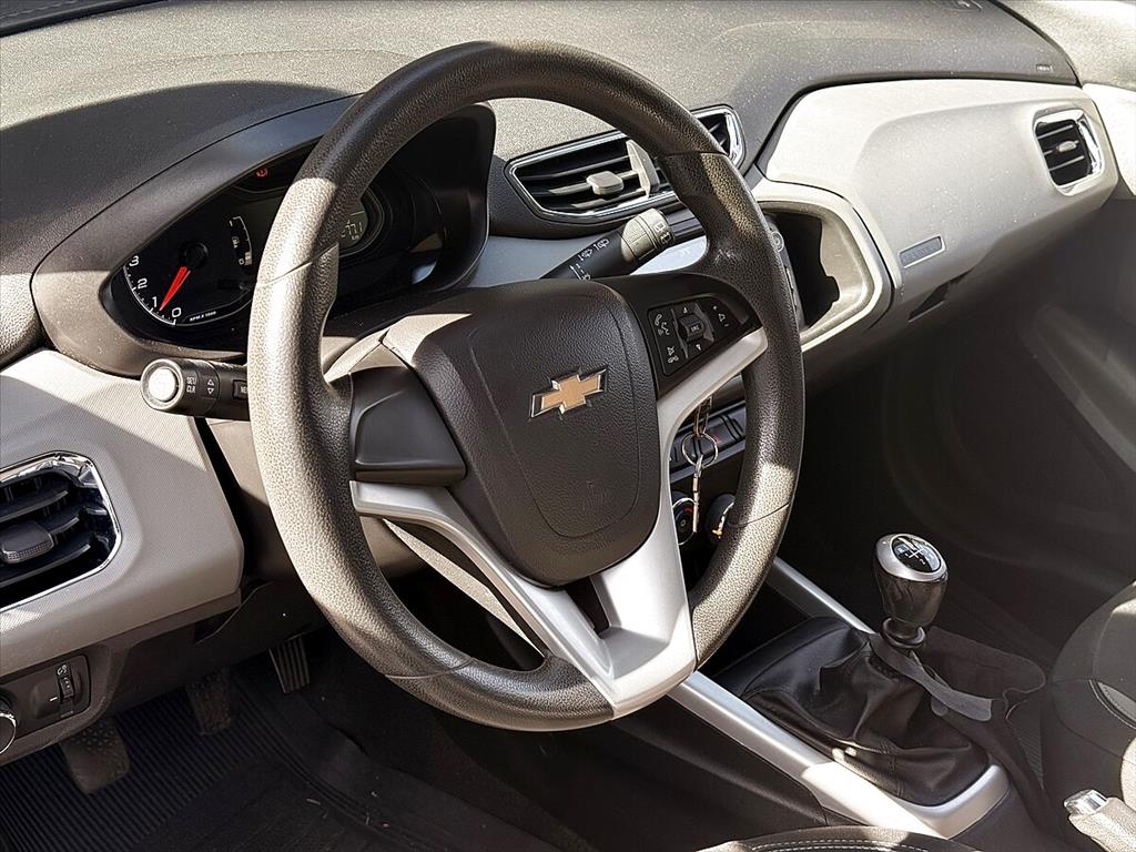 Chevrolet Onix - 1.0 MPFI LT 8V FLEX 4P MANUAL