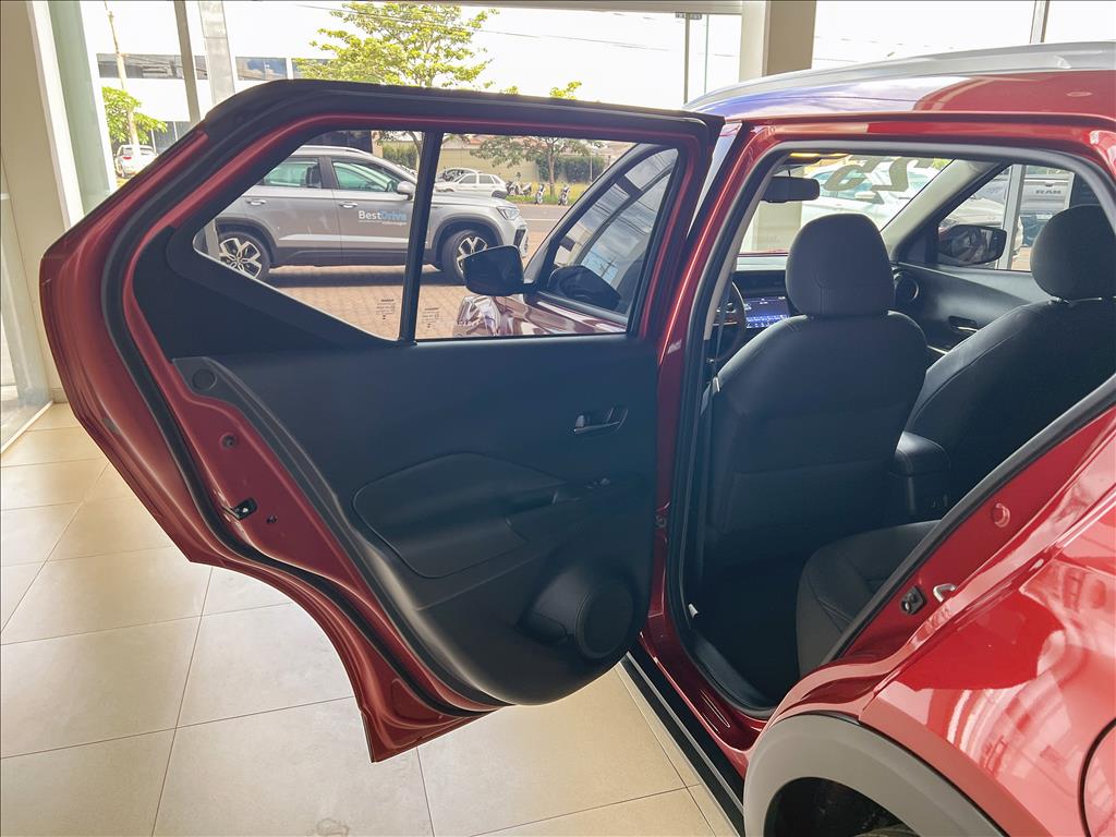 KICKS PLAY 1.6 16V FLEXSTART ADVANCE PLUS XTRONIC16