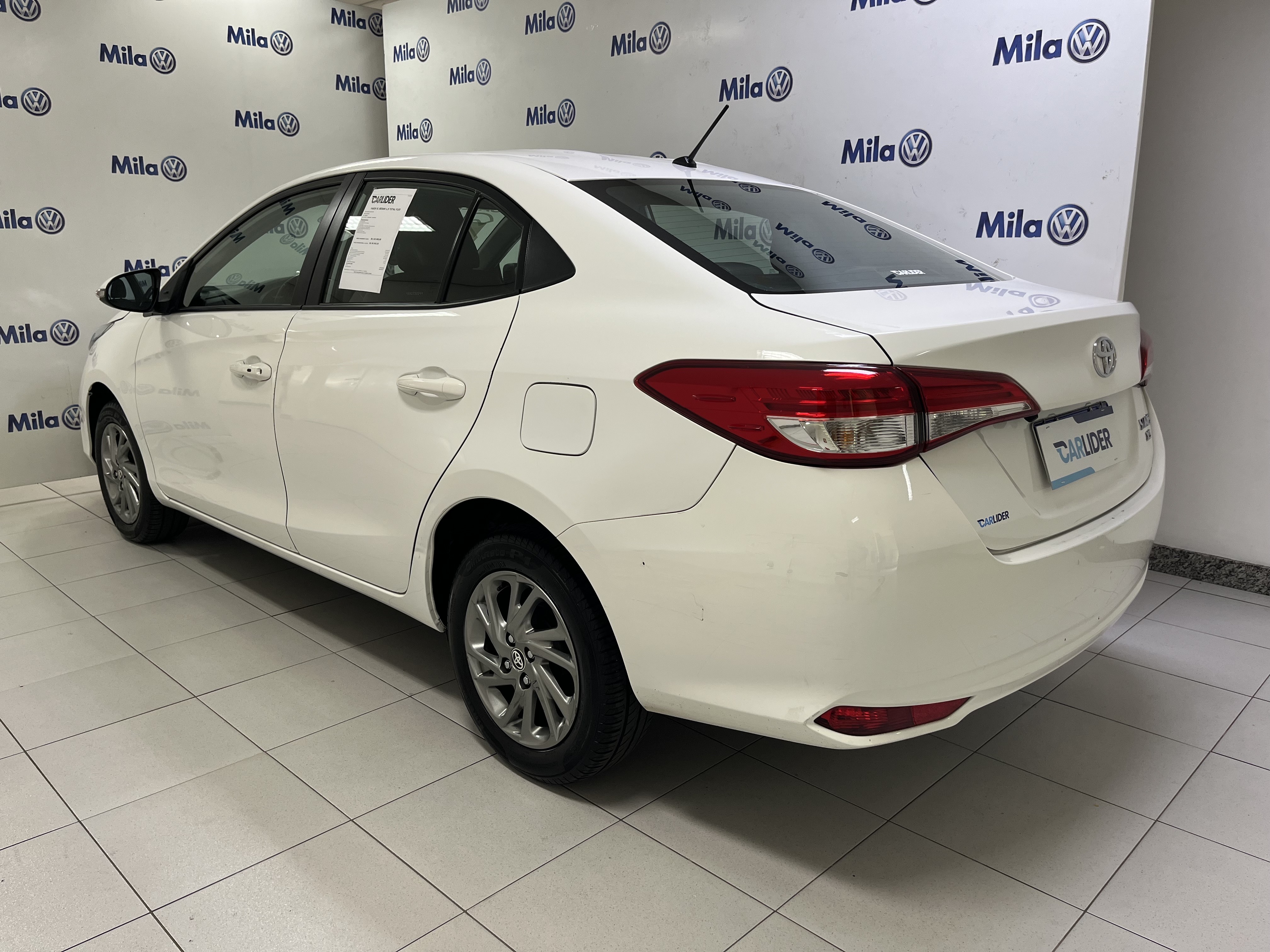 YARIS 1.5 16V FLEX SEDAN XS MULTIDRIVE2