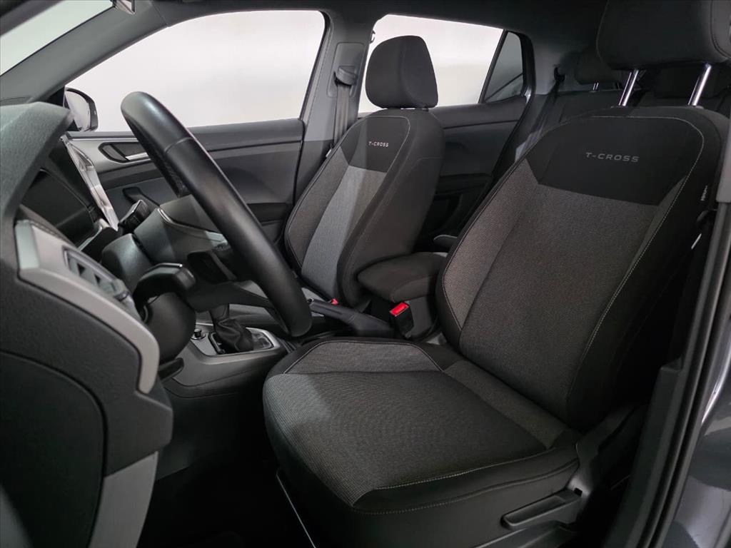 T-CROSS 1.0 200 TSI TOTAL FLEX AUTOMÁTICO10