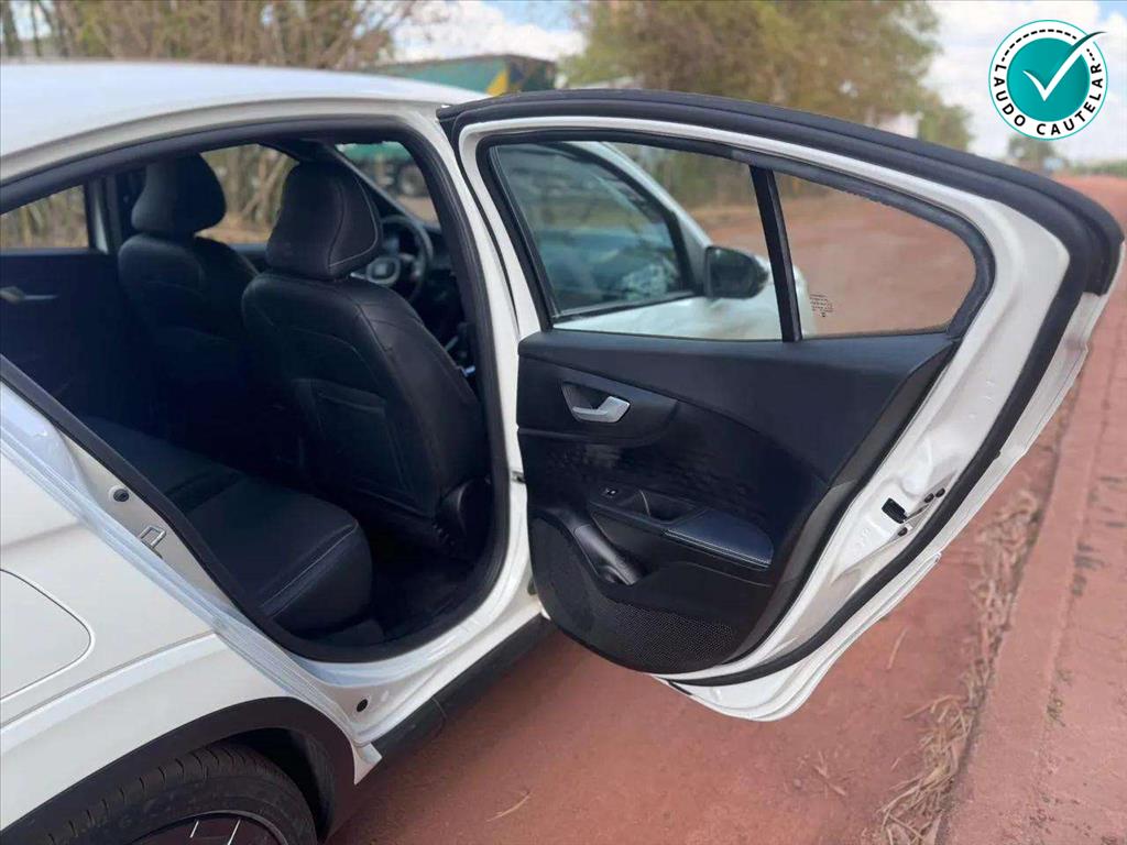 FASTBACK 1.0 TURBO 200 HYBRID IMPETUS CVT15