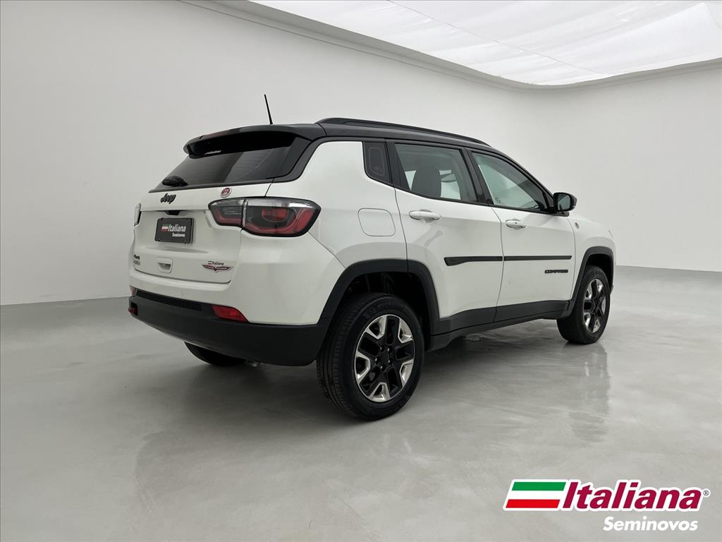 COMPASS 2.0 16V DIESEL TRAILHAWK 4X4 AUTOMÁTICO4