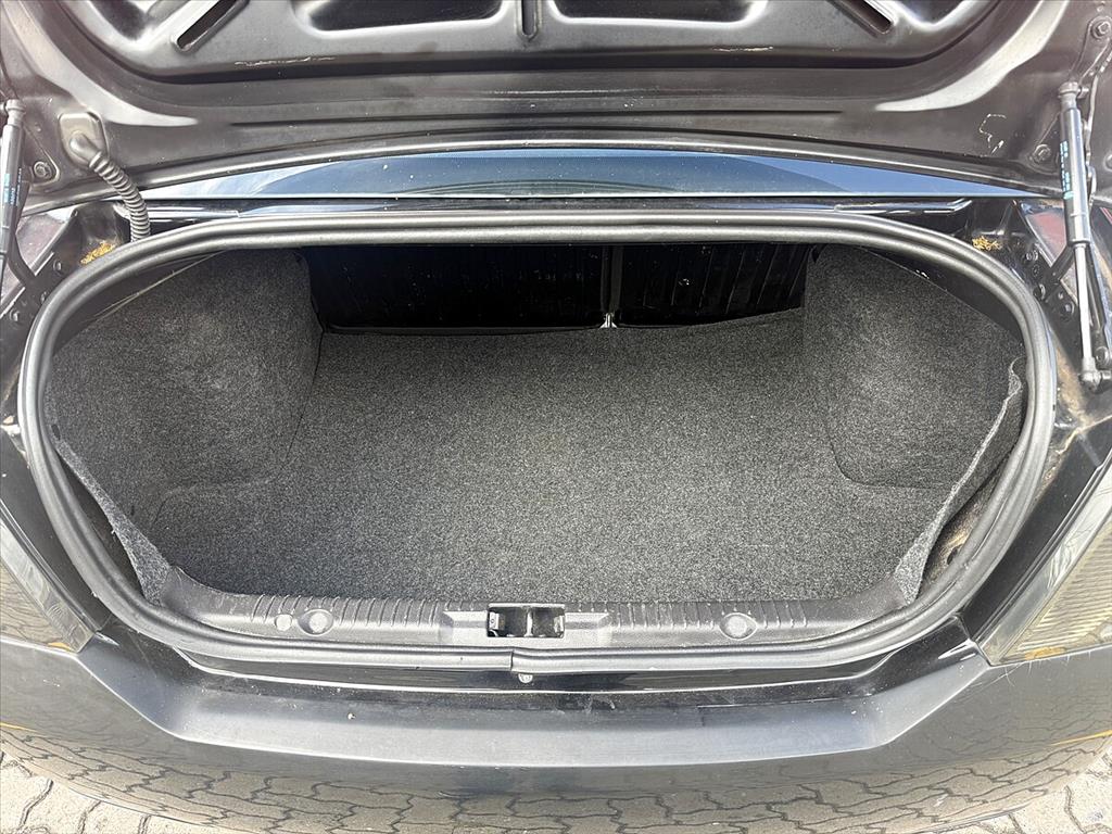 Ford Fiesta - 1.6 MPI SEDAN 8V FLEX 4P MANUAL