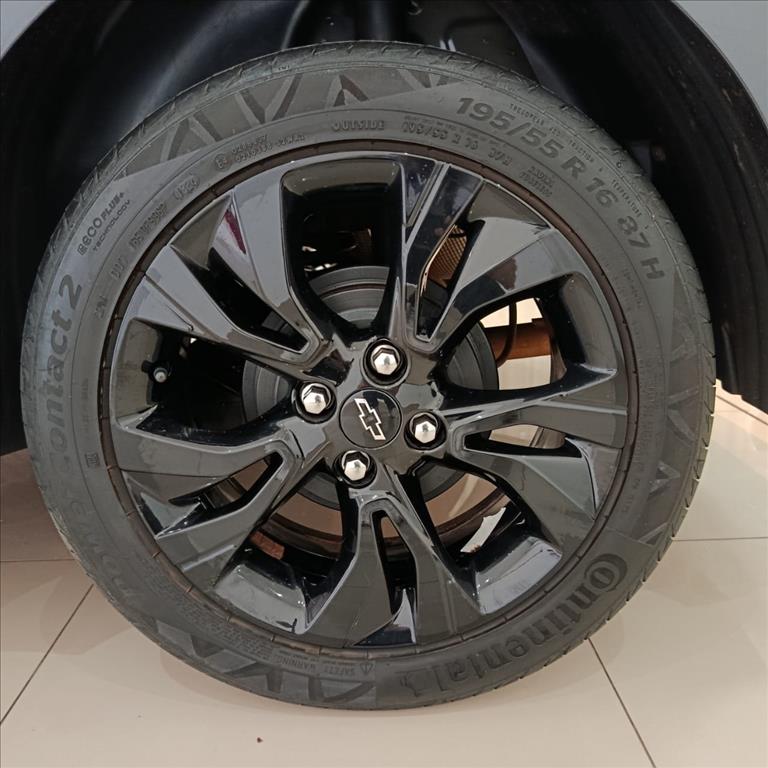 ONIX 1.0 TURBO FLEX RS AUTOMÁTICO11