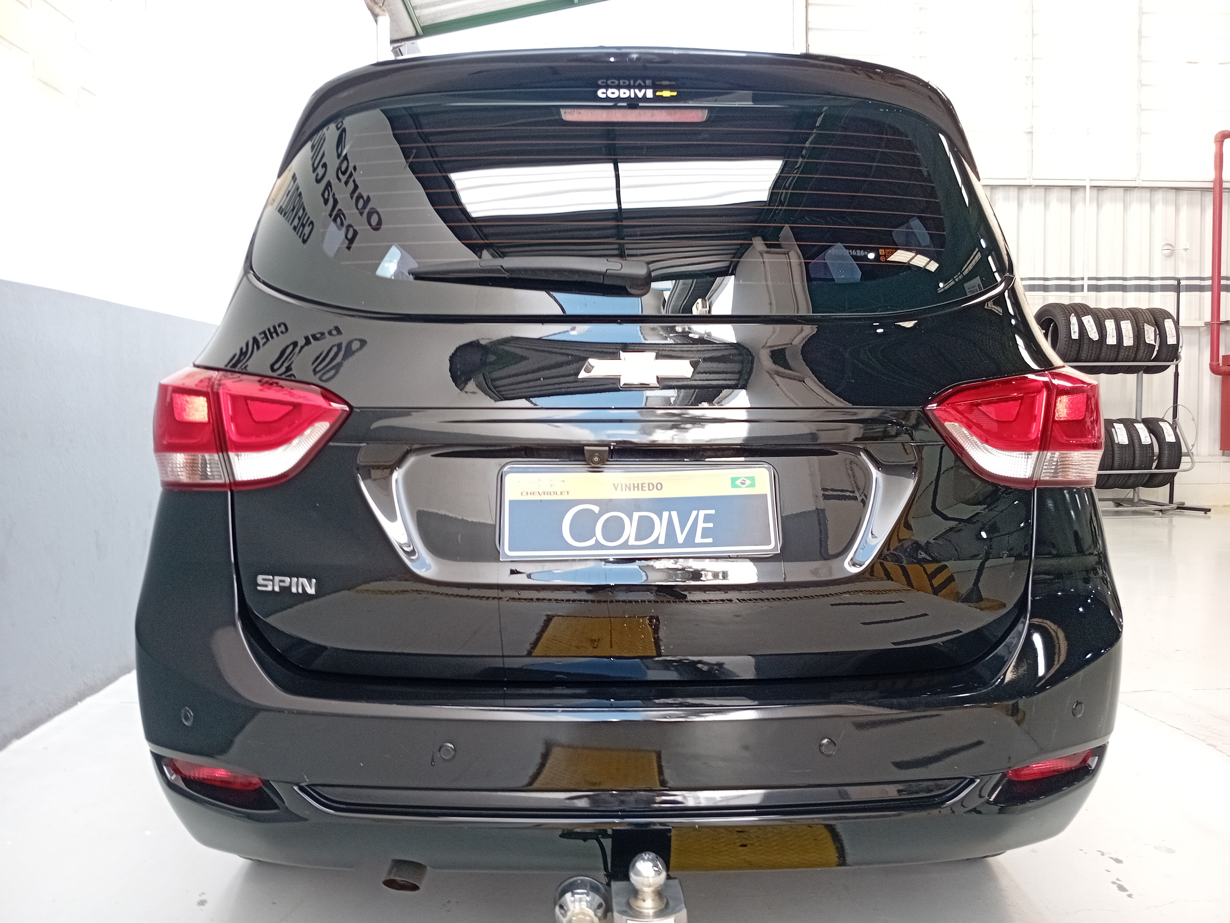 SPIN 1.8 LT 8V FLEX 4P AUTOMÁTICO5