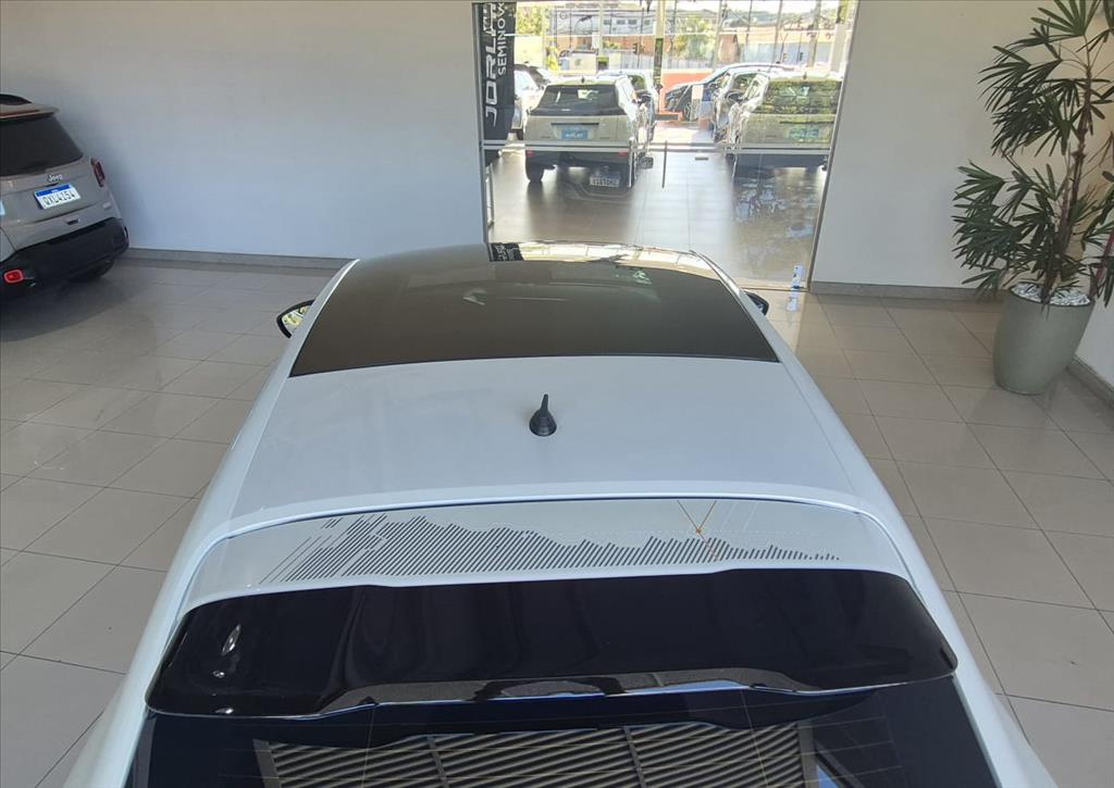 208 1.6 16V FLEX ROADTRIP AT616