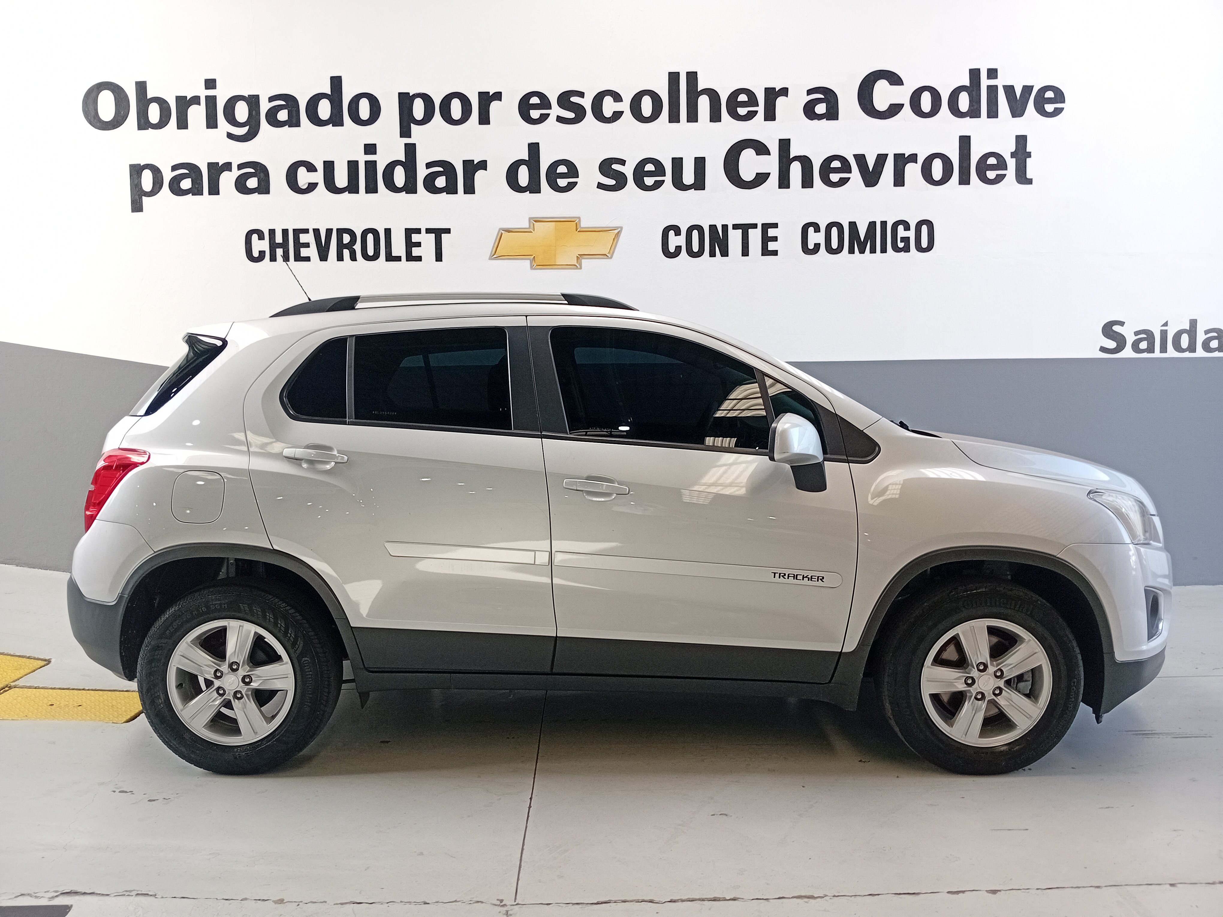 TRACKER 1.8 MPFI LT 4X2 16V FLEX 4P AUTOMÁTICO19