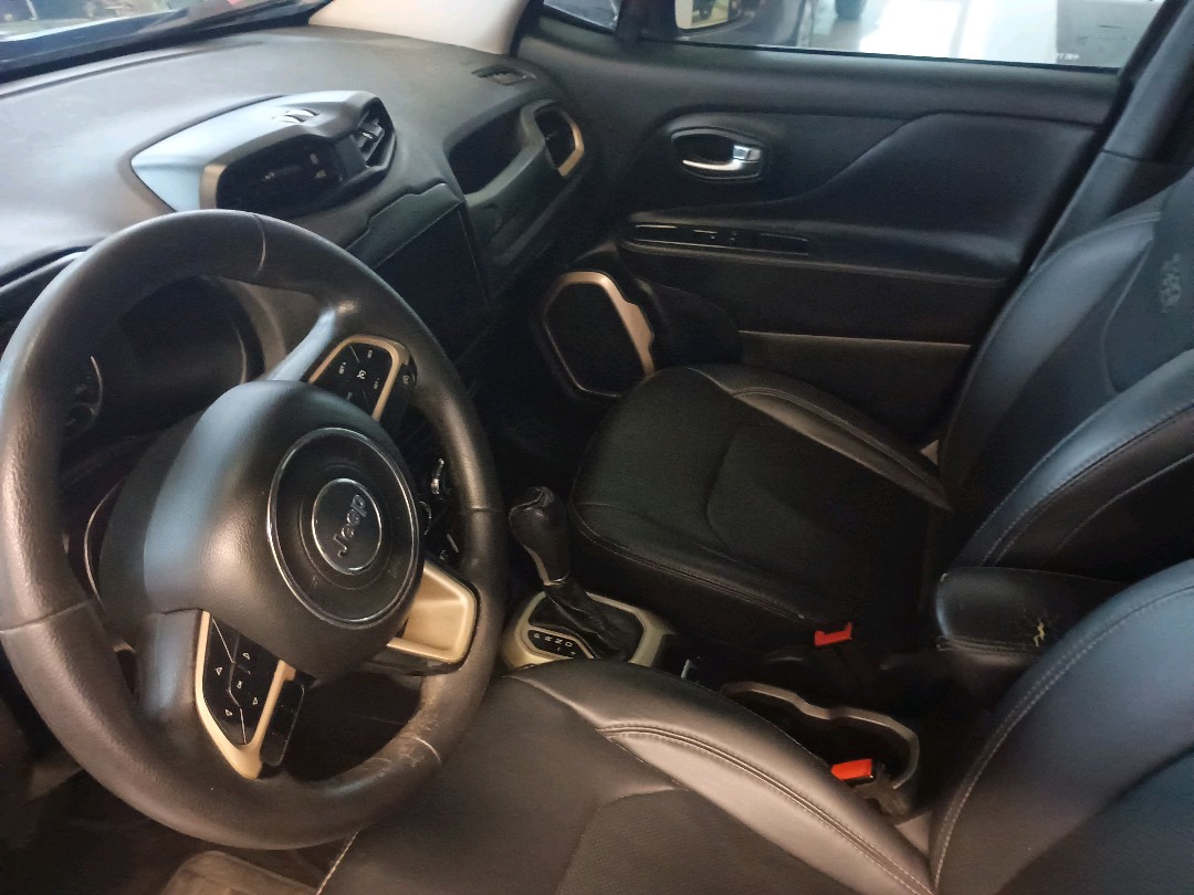 RENEGADE 1.8 16V FLEX 4P AUTOMÁTICO6