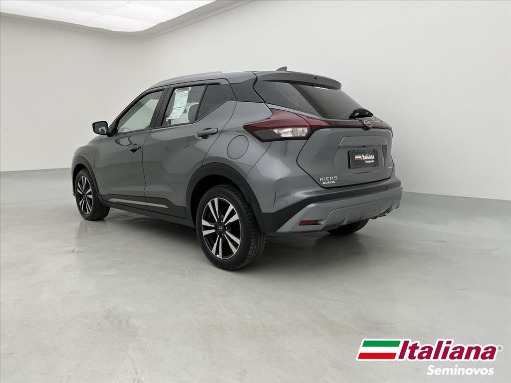 KICKS PLAY 1.6 16V FLEXSTART ADVANCE PLUS XTRONIC2