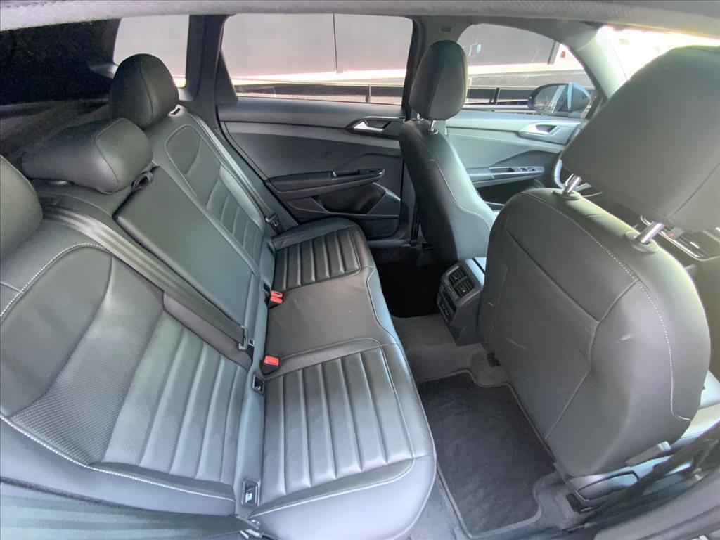 VW - Volkswagen-TAOS-1.4 250 TSI TOTAL FLEX HIGHLINE AUTOMÁTICO