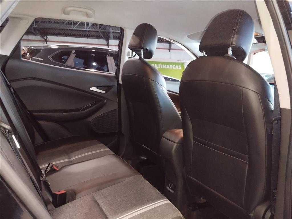 TRACKER 1.0 TURBO FLEX LTZ AUTOMÁTICO11