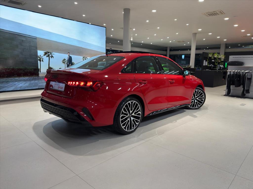 A3 2.0 40 TFSI GASOLINA SEDAN PERFORMANCE BLACK S-TRONIC3
