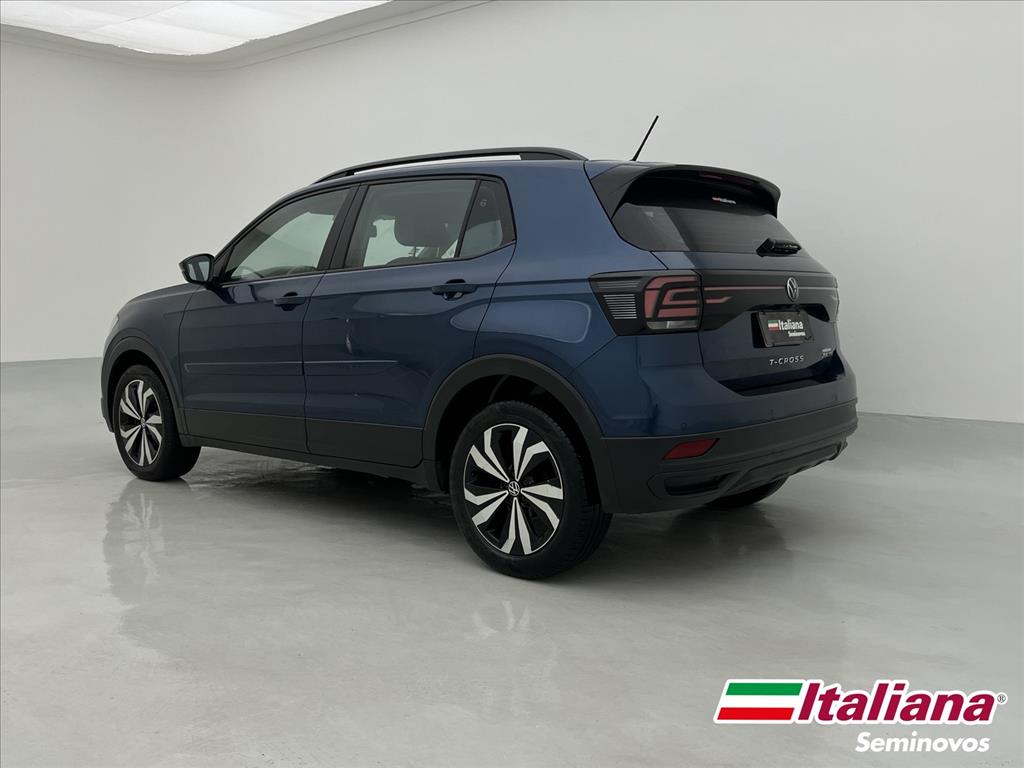 T-CROSS 1.0 200 TSI TOTAL FLEX AUTOMÁTICO2
