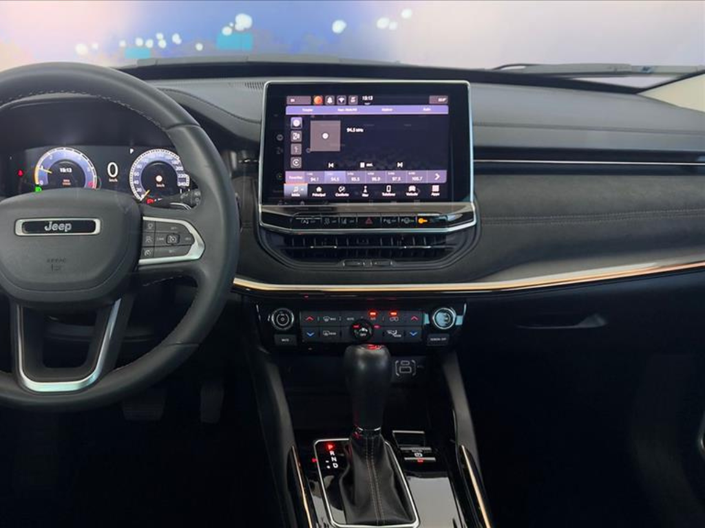 COMMANDER 1.3 T270 TURBO FLEX LIMITED AT610