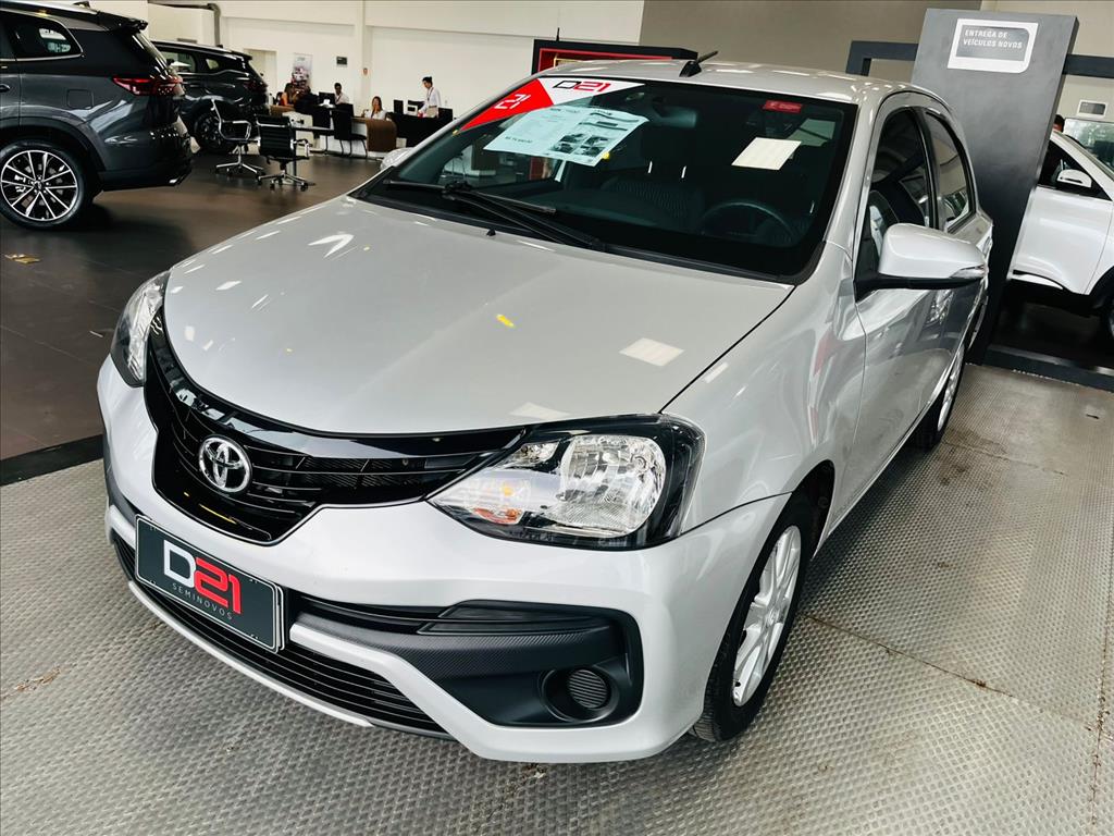 Toyota-ETIOS-1.5 X PLUS 16V FLEX 4P AUTOMÁTICO