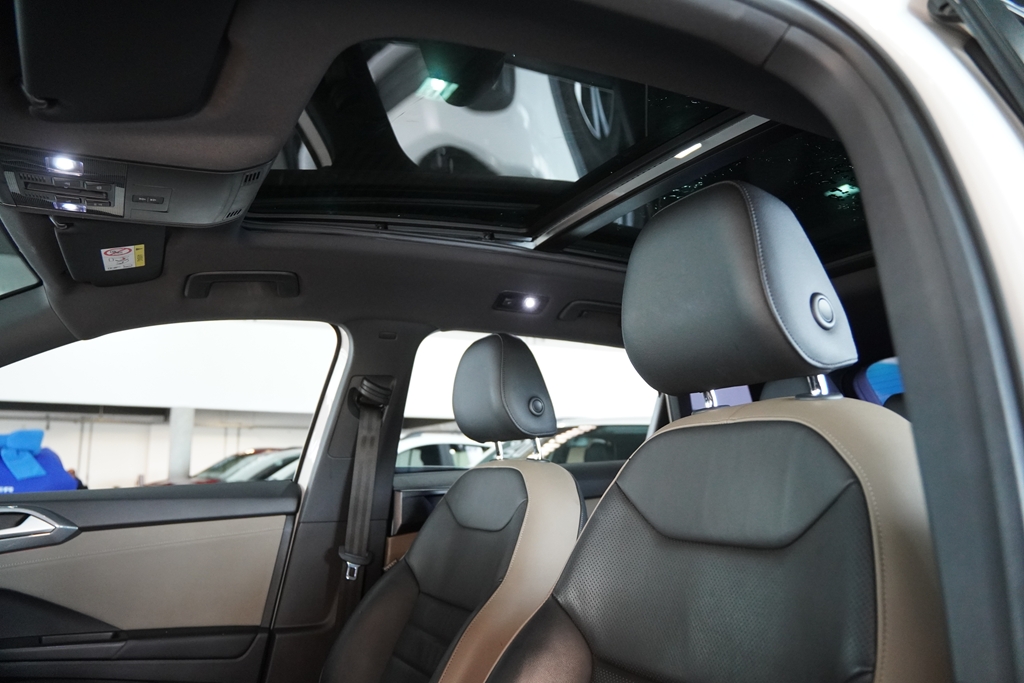 TAOS 1.4 250 TSI TOTAL FLEX HIGHLINE AUTOMÁTICO14