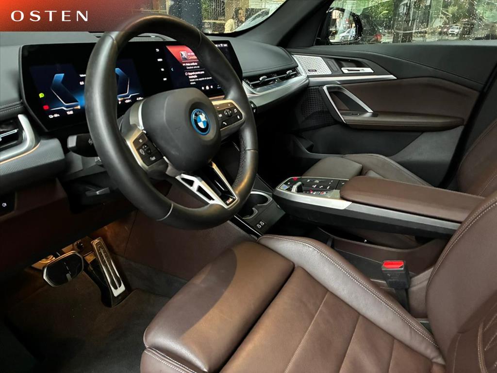 BMW-iX1-ELÉTRICO XDRIVE30 M SPORT