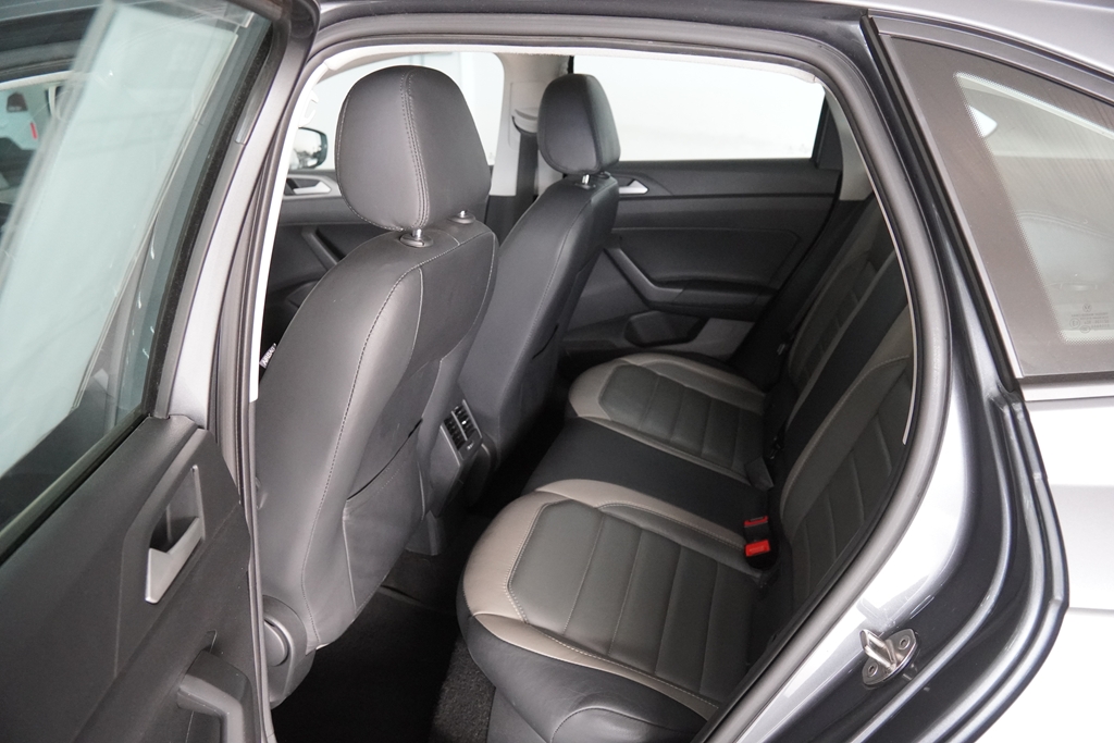NIVUS 1.0 200 TSI TOTAL FLEX COMFORTLINE AUTOMÁTICO7