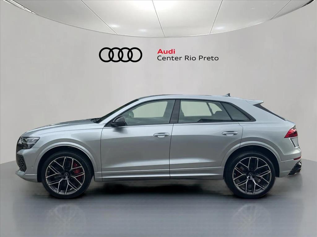 Audi-RS Q8-4.0 V8 TWINTURBO GASOLINA PERFORMANCE TIPTRONIC