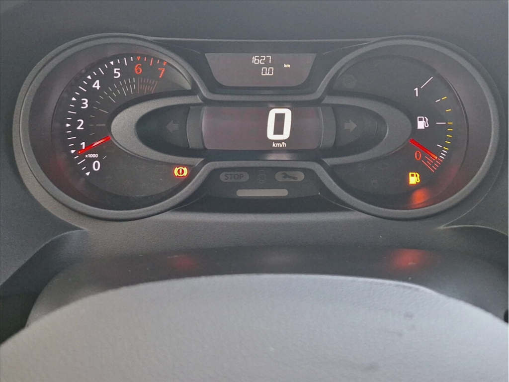 OROCH 1.6 16V SCE FLEX INTENSE MANUAL5