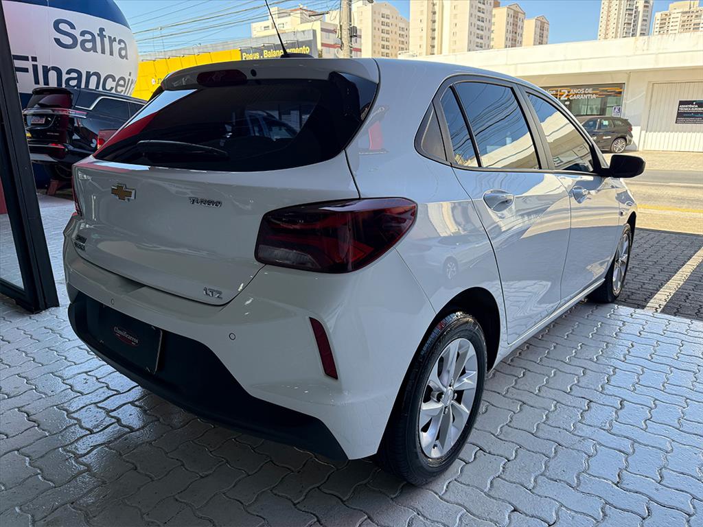 Chevrolet Onix - 1.0 TURBO FLEX LTZ AUTOMÁTICO
