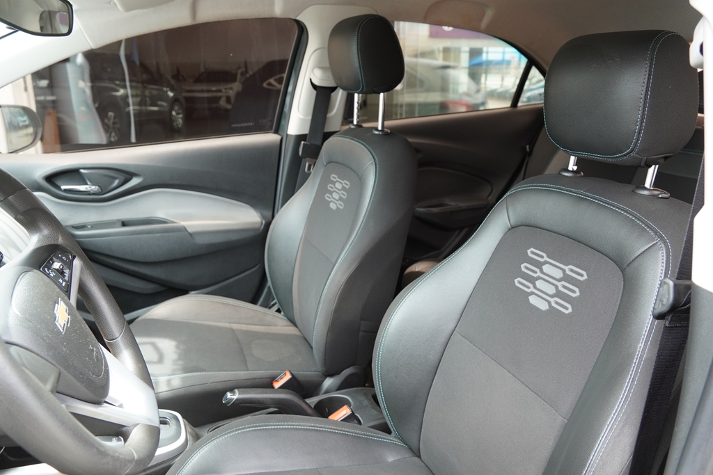 ONIX 1.4 MPFI ADVANTAGE 8V FLEX 4P AUTOMÁTICO7