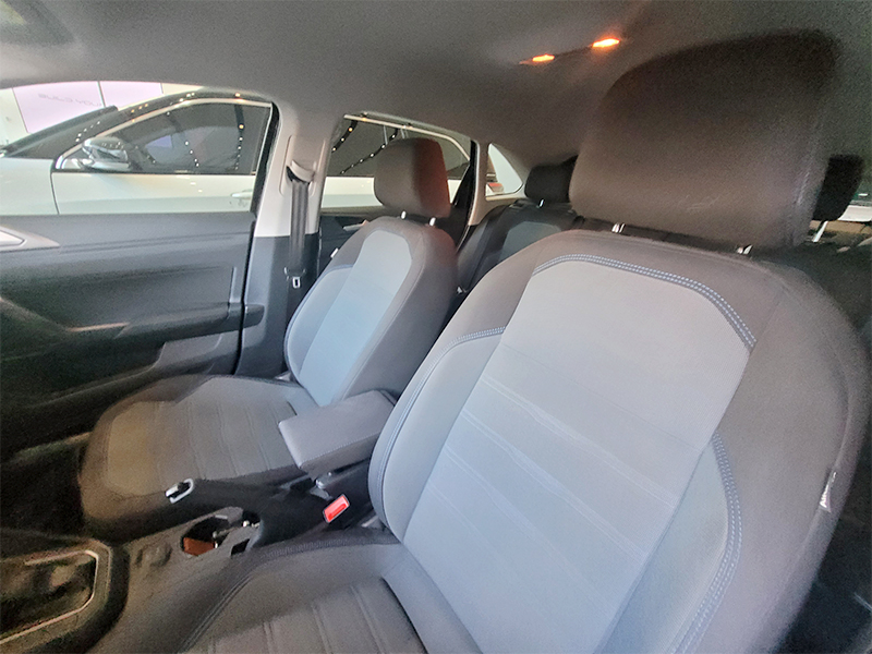NIVUS 1.0 200 TSI TOTAL FLEX COMFORTLINE AUTOMÁTICO8