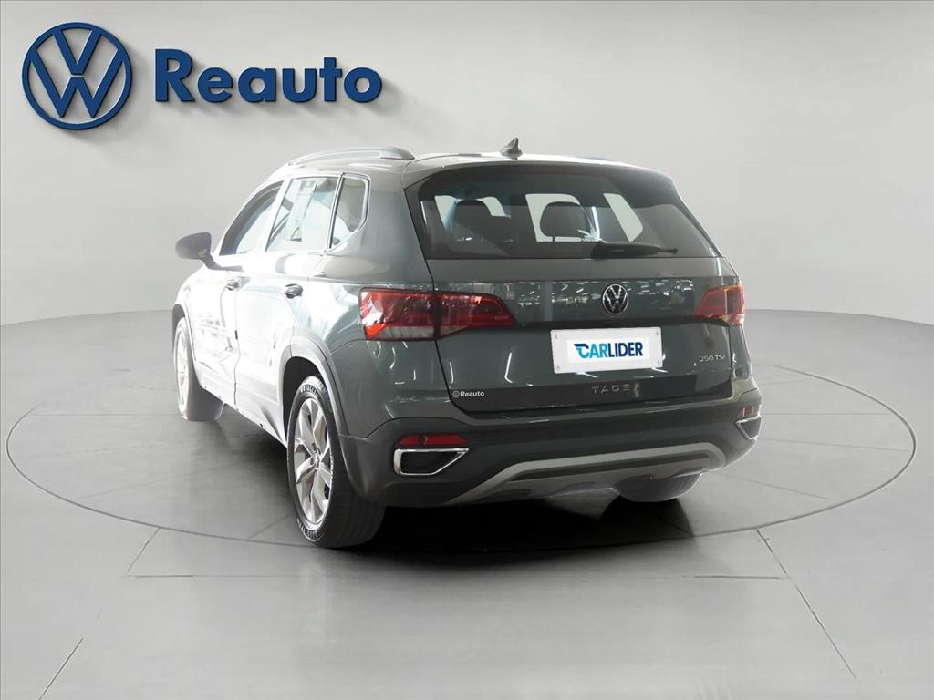TAOS 1.4 250 TSI TOTAL FLEX COMFORTLINE AUTOMÁTICO5