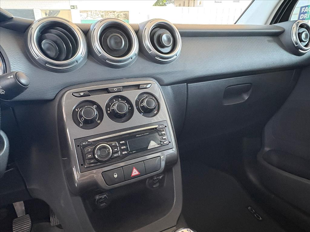 C3 1.5 ATTRACTION 8V FLEX 4P MANUAL9