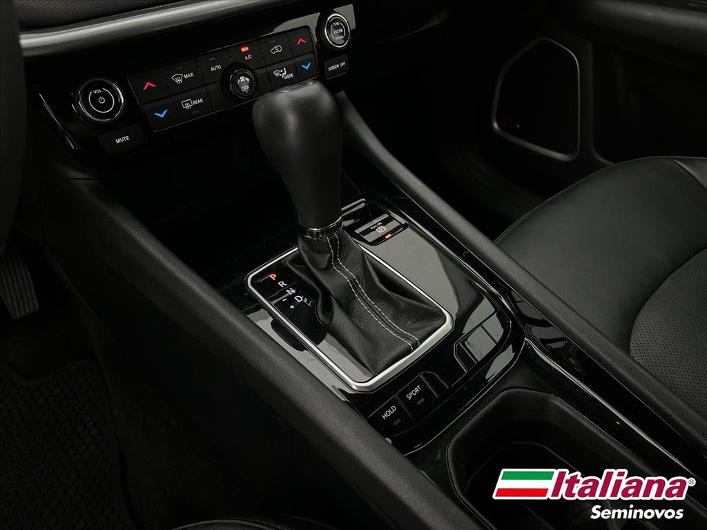 COMPASS 1.3 T270 TURBO FLEX LONGITUDE AT611