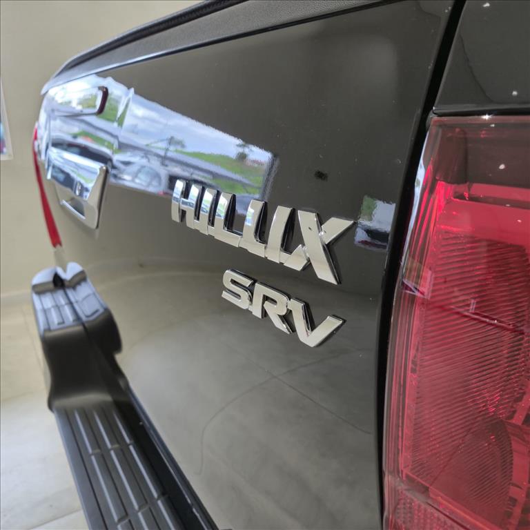 HILUX 2.8 D-4D TURBO DIESEL CD SRV 4X4 AUTOMÁTICO6