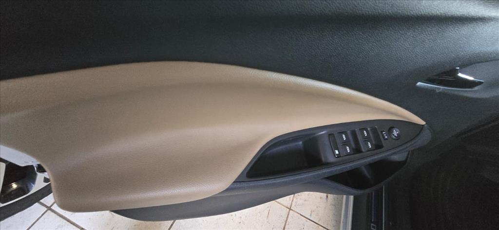 ONIX 1.0 TURBO FLEX PREMIER AUTOMÁTICO9