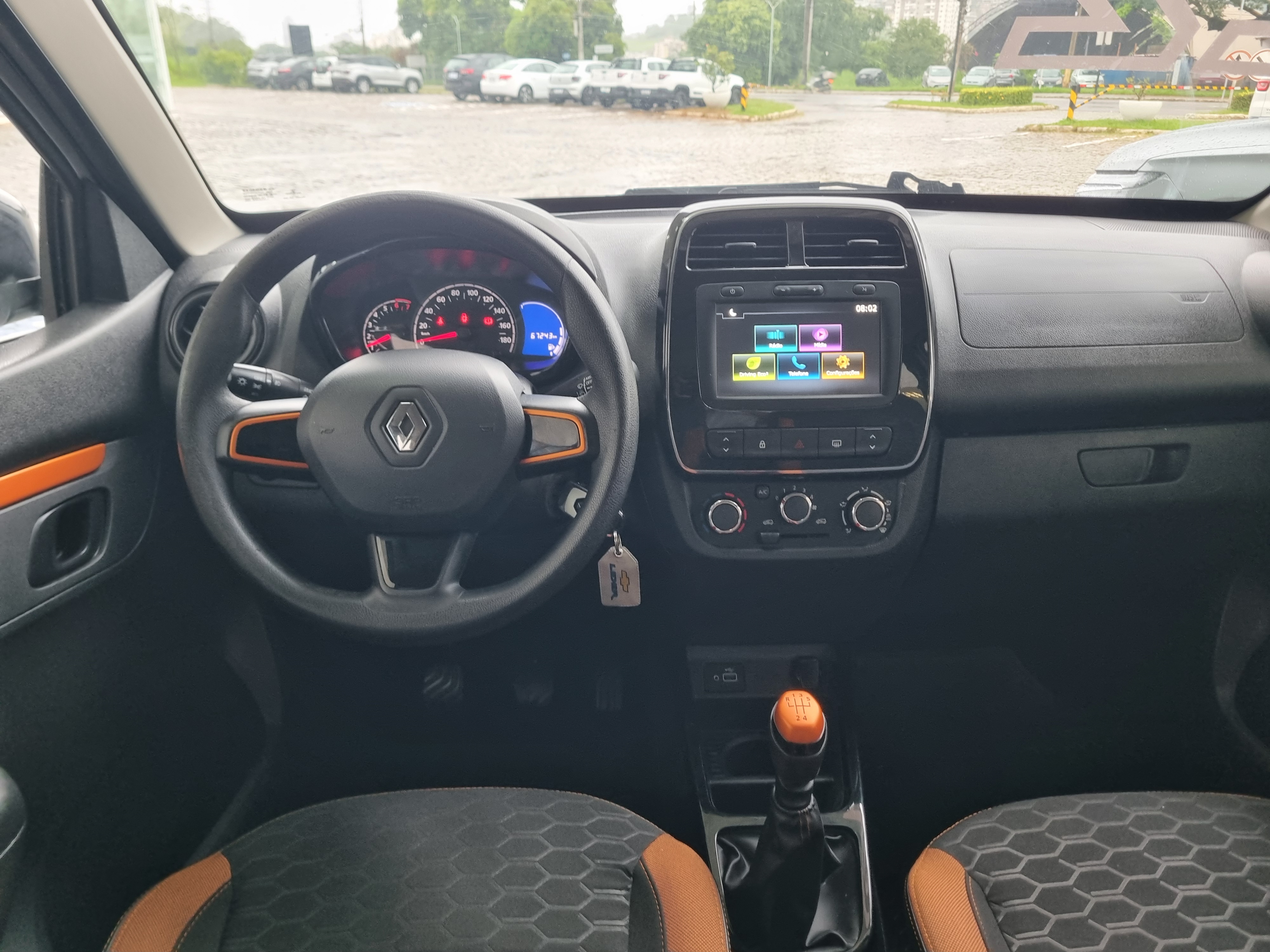 KWID 1.0 12V SCE FLEX OUTSIDER MANUAL8