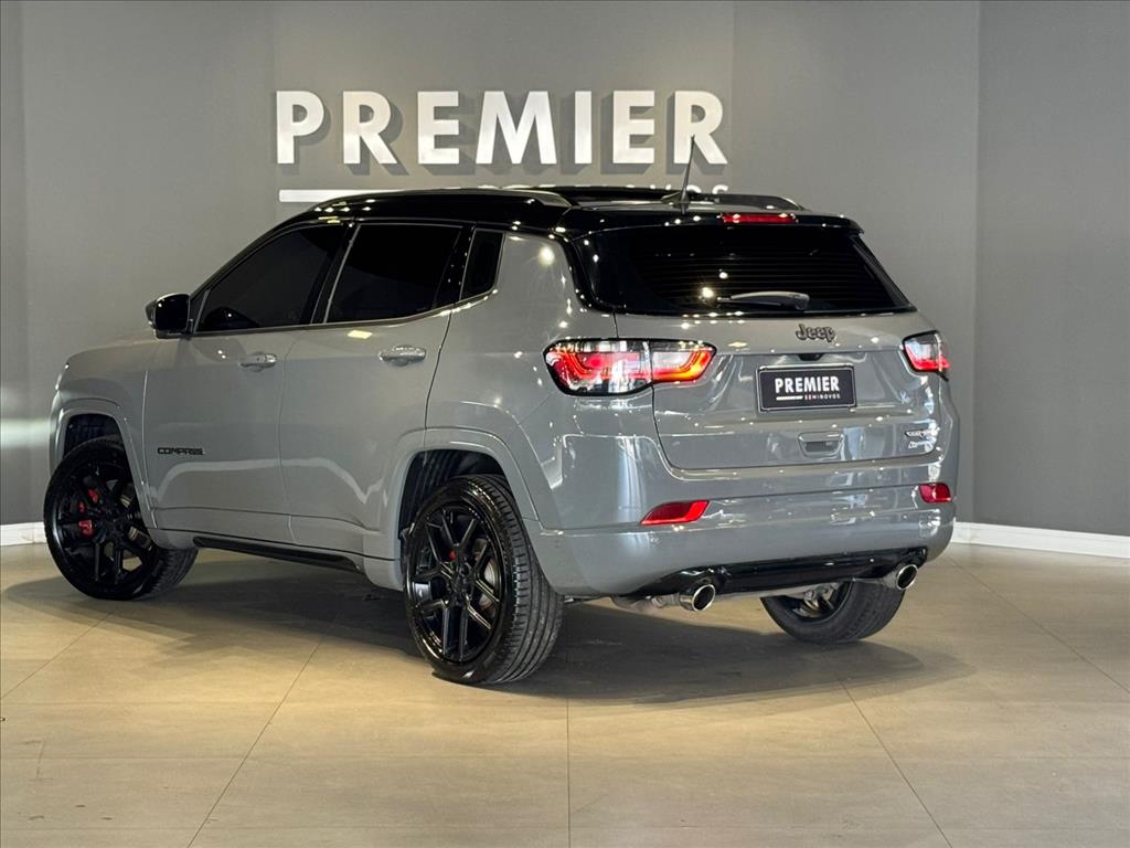 COMPASS 2.0 HURRICANE 4 TURBO GASOLINA BLACKHAWK AT910