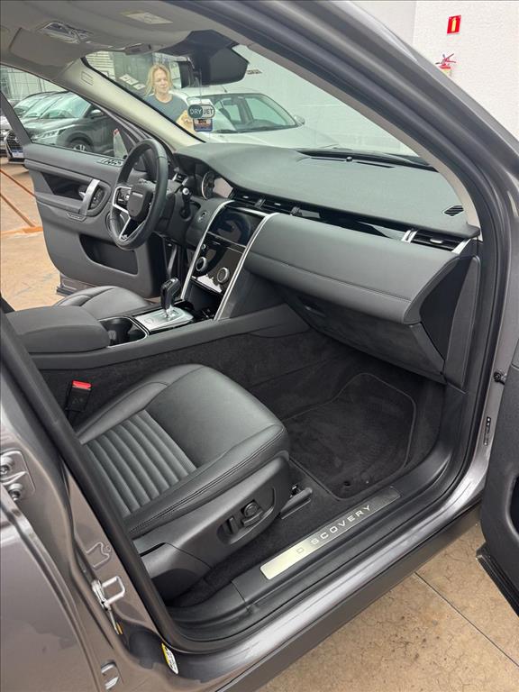 DISCOVERY SPORT 2.0 D200 TURBO DIESEL SE AUTOMÁTICO8